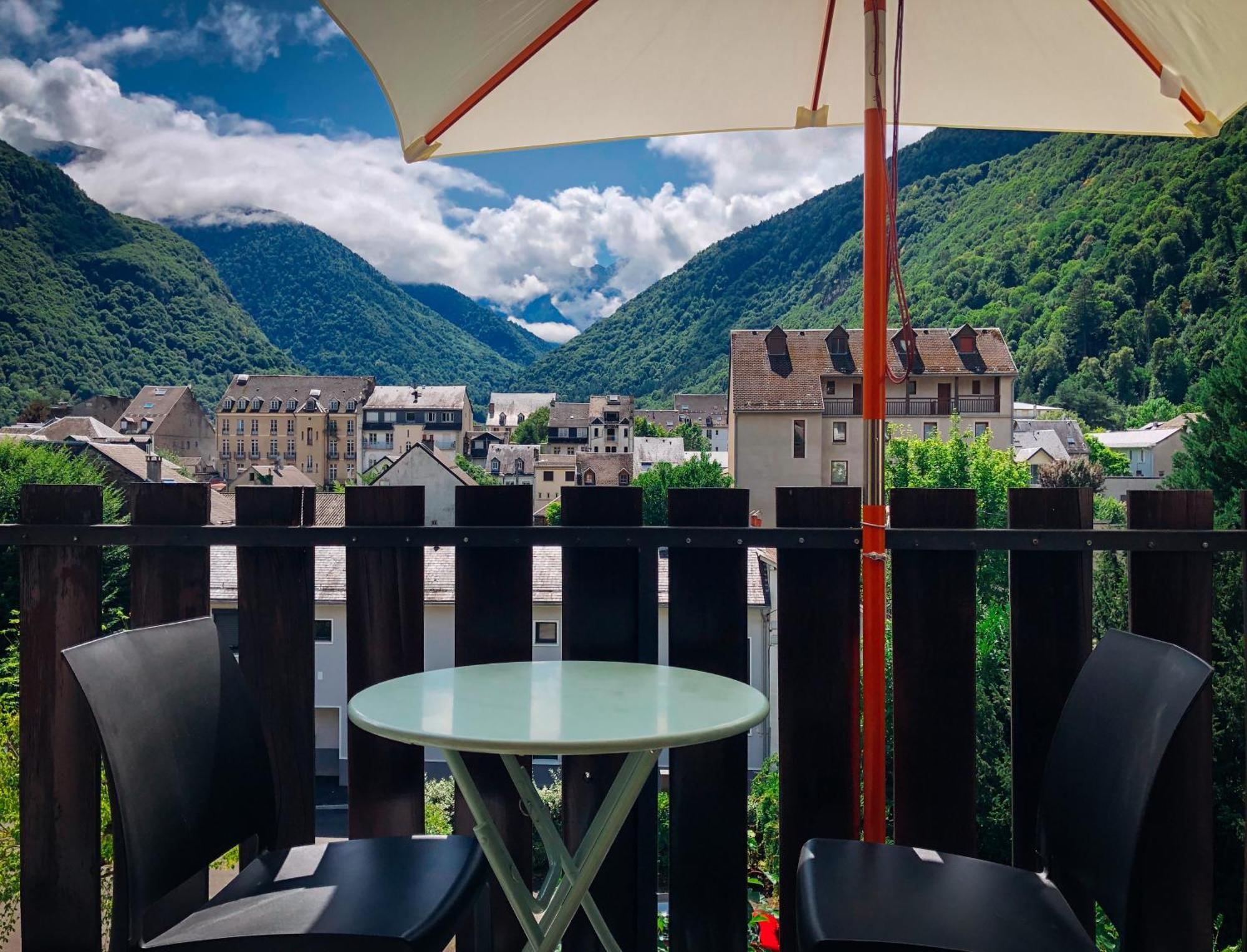 Cano'Py, Charmant 2 Pieces Avec Vue Montagne En Coeur De Ville Bagnères-de-Luchon Eksteriør bilde